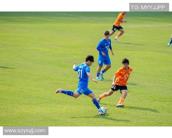 足球明星与球员偶遇精彩瞬间回顾及名单整理