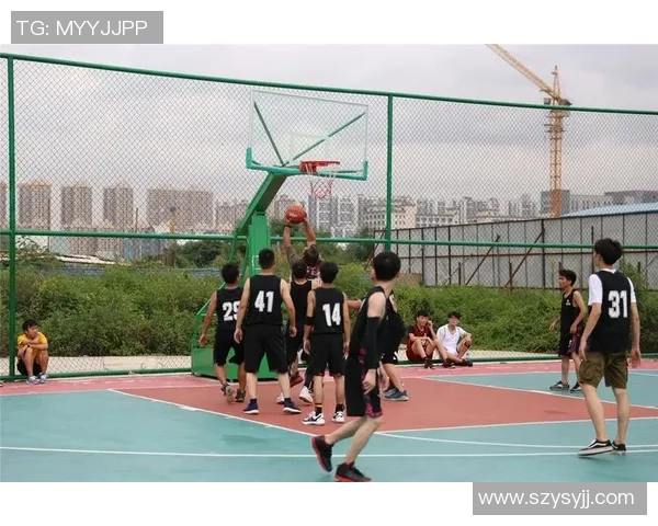 成都篮球队荣登篮球意识排行榜第九名展现出色团队协作与战术理解能力 成都篮球队荣登篮球意识排行榜第九名展现出色团队协作与战术理解能力